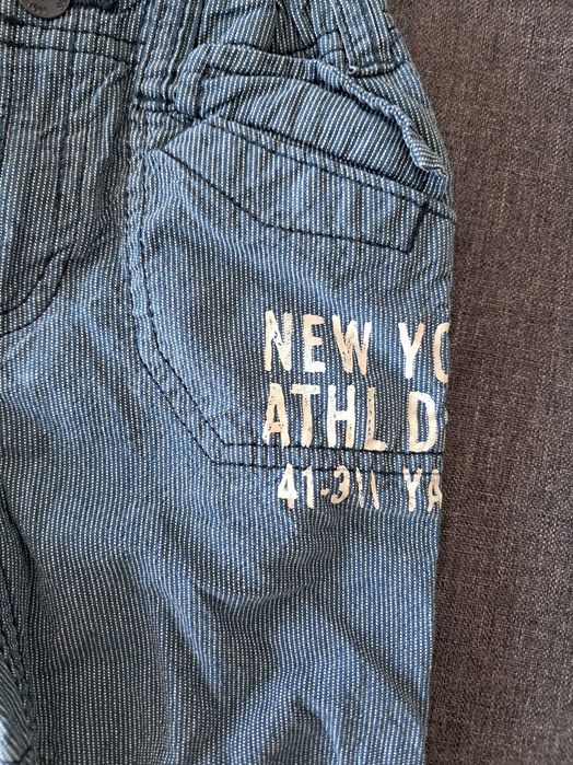Spodnie spodenki 3/4 chłopięce materiałowe paski paseczki H&M