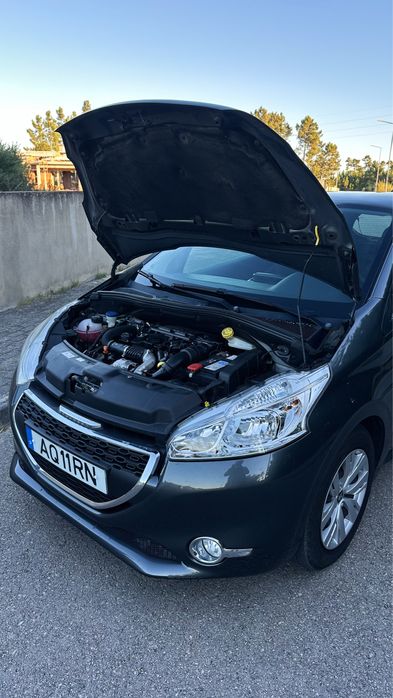 Peugeot 208 1.4 Hdi