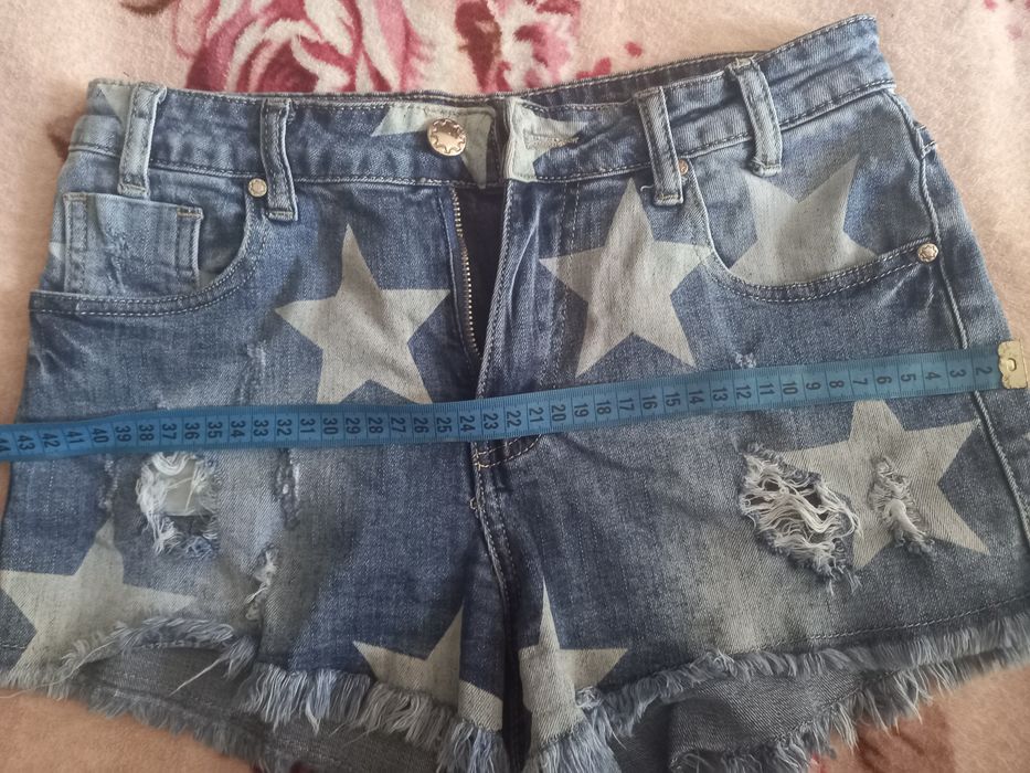 Джинсовые шорты модные