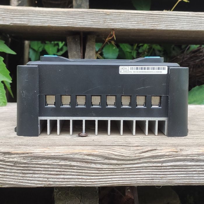 Regulator solarny SOL-30ED (Polska Produkcja)