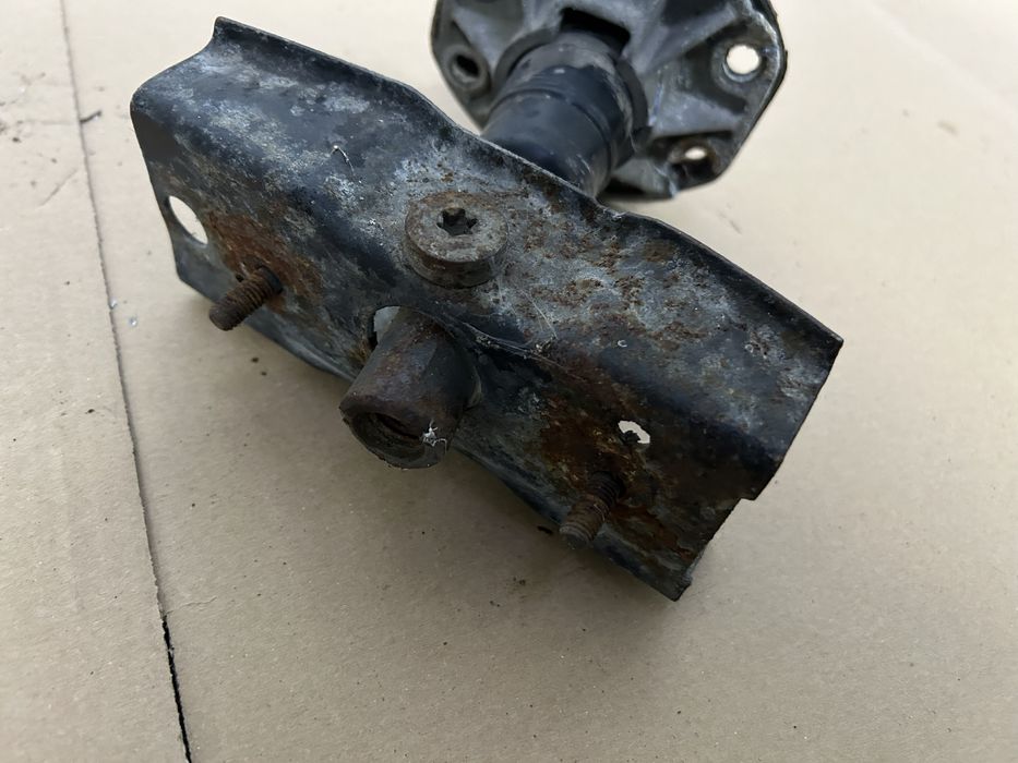 Odboje odboj zderzaka przod bmw e36