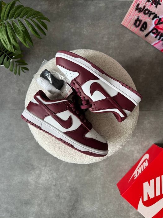 Nike SB Dunk Low Bordo жіночі кросівки найк сб данк бордові