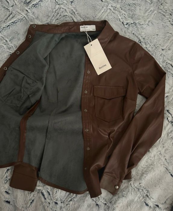 Casaco de pele da bershka novo