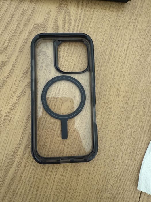 Iphone 16 pro etui