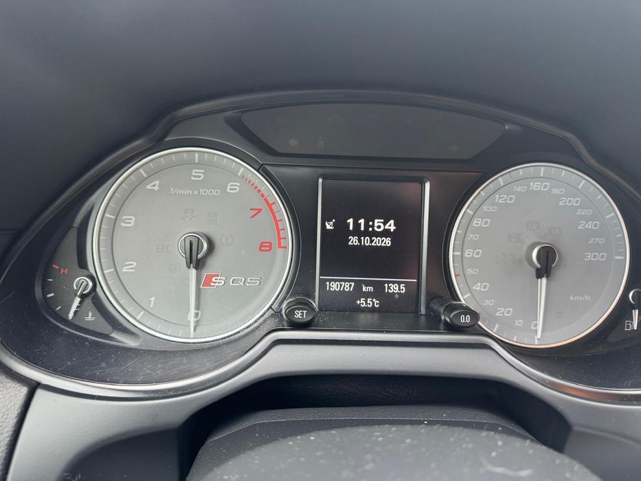 Audi sq5 2014 rok 190 tys przebieg