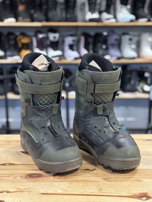 Vans Hi country rozm. 44/28,5 buty snowboardowe
