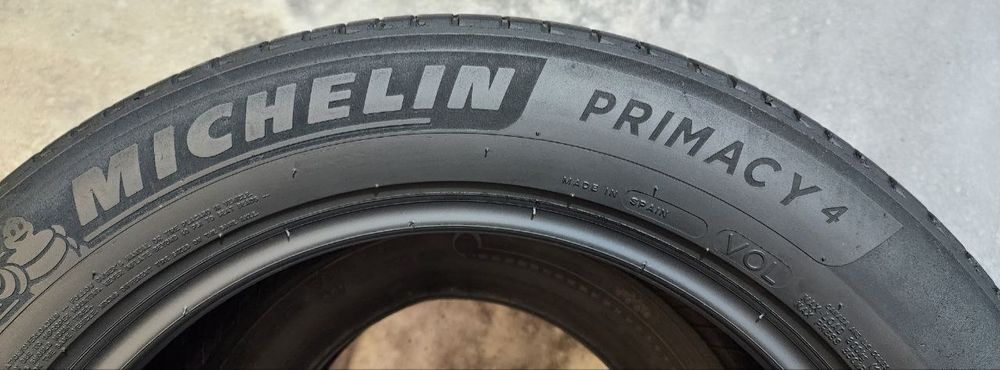 235.55.18 Michelin Primacy4 2шт