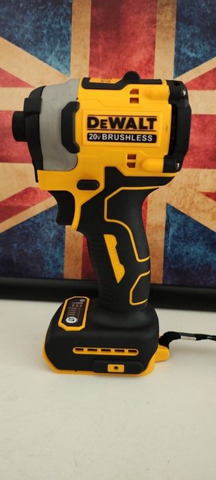 Aparafusadeira nova sem ou com a bateria 

80 sem bateria ou 
110 com