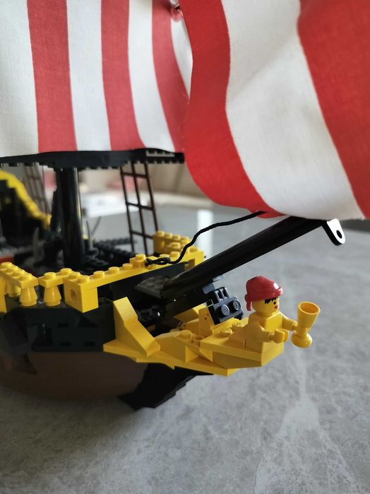 Lego Piraci 6285 Black Seas Barracuda z oryginalnym opakowaniem kompletna