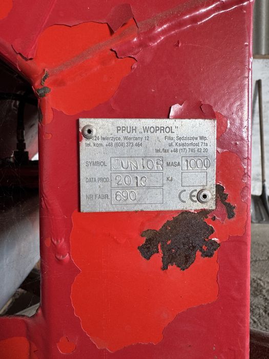 Розкидач добрив Woprol