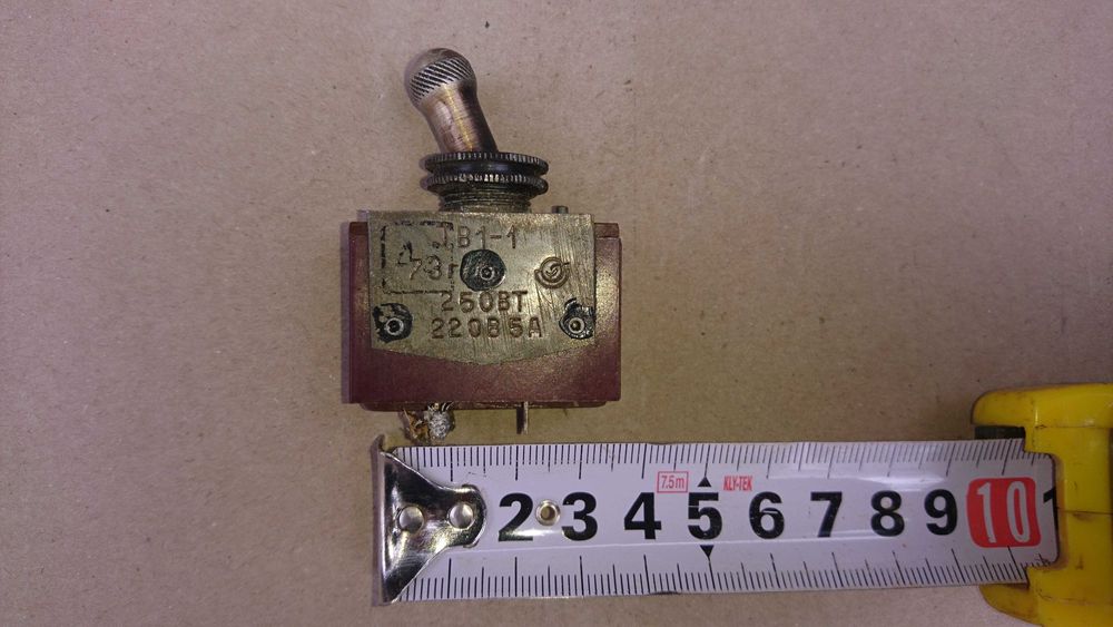 Тумбер переключатель ТВ 1-1 производство СССР