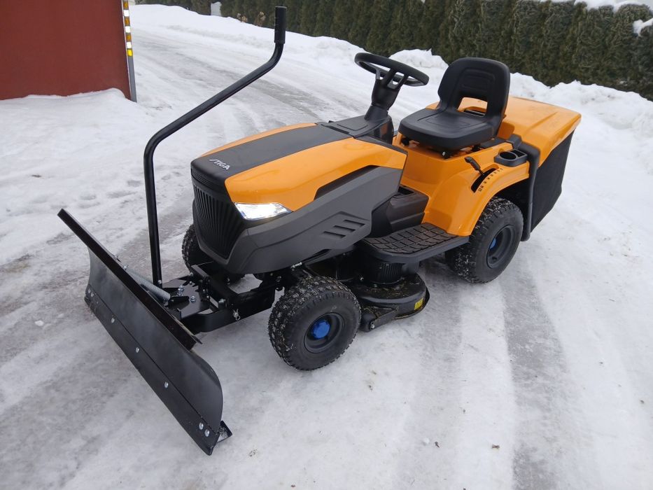 Traktorek kosiarka Stiga Estate 384e elektrk  pług do sniegu przyczepa