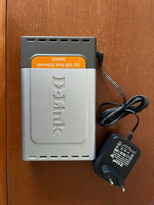 Switch Ethernet D-Link 10/100 DES-1008D441179494018590720