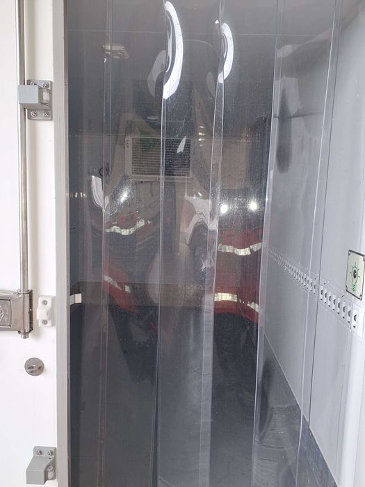 Kontener chłodnia/mroźnia CF10 wynajem płaska podłoga, kurtyna itp.