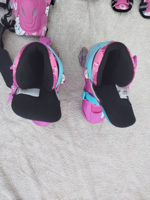 Roller Skates – Complete Set in Sizes 26; 27; 28; 29, and 30.64737745284225124