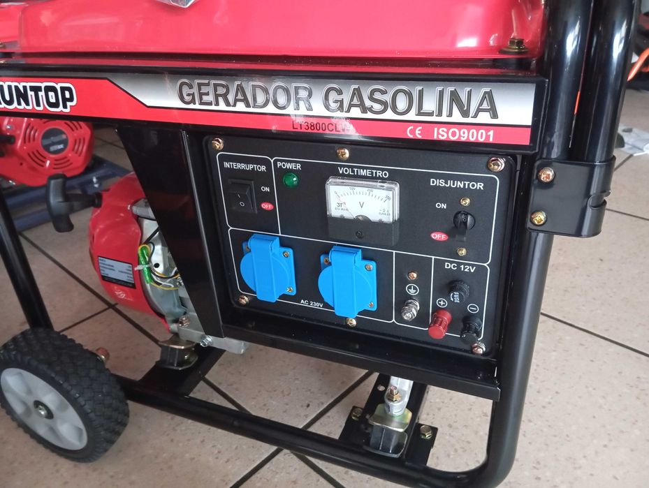 Vendo geradores novos 3800W