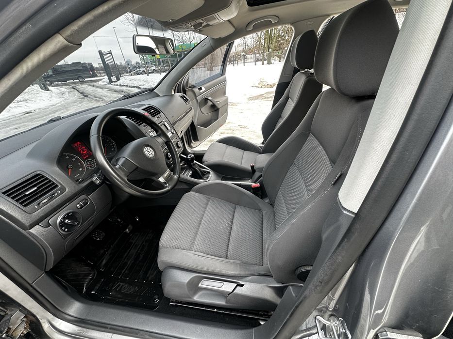 Продам Golf 5 MPI