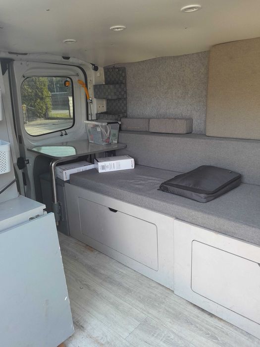 Zabudowa opel vivaro camper