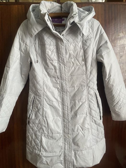 Куртка жіноча.