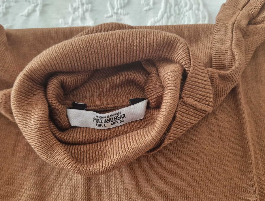 Camisola de Gola Alta, malha, Pull & Bear, tamanho L, nova