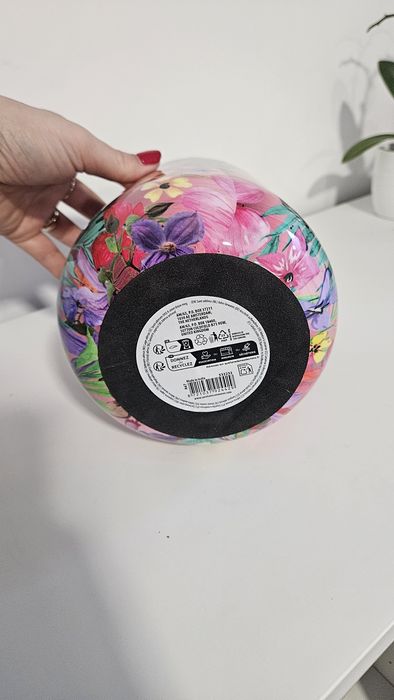 Vaso decorativo em latão