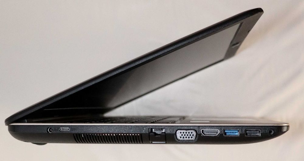 Laptop - ASUS - A541UJ64284474003331122