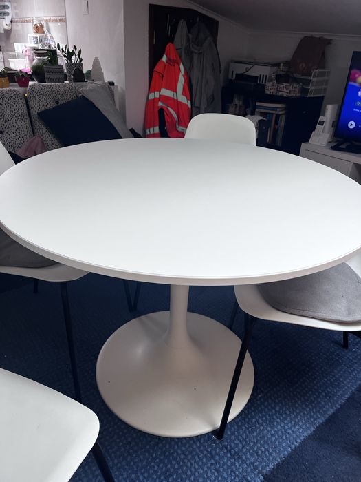 Mesa redonda ikea mais 4 cadeiras
