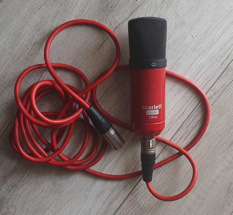Focusrite Scarlett Studio CM25 – mikrofon studyjny pojemnościowy