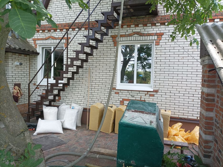 Утеплення будинків перлітом