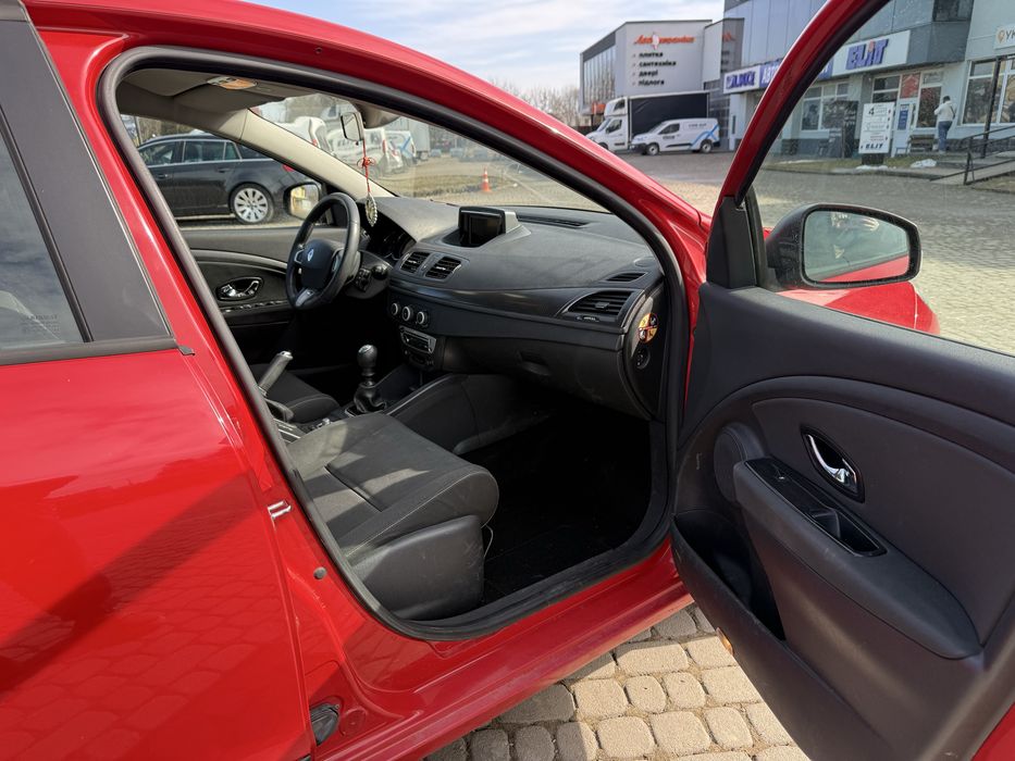 Renault Megane 2012 Рено Меган