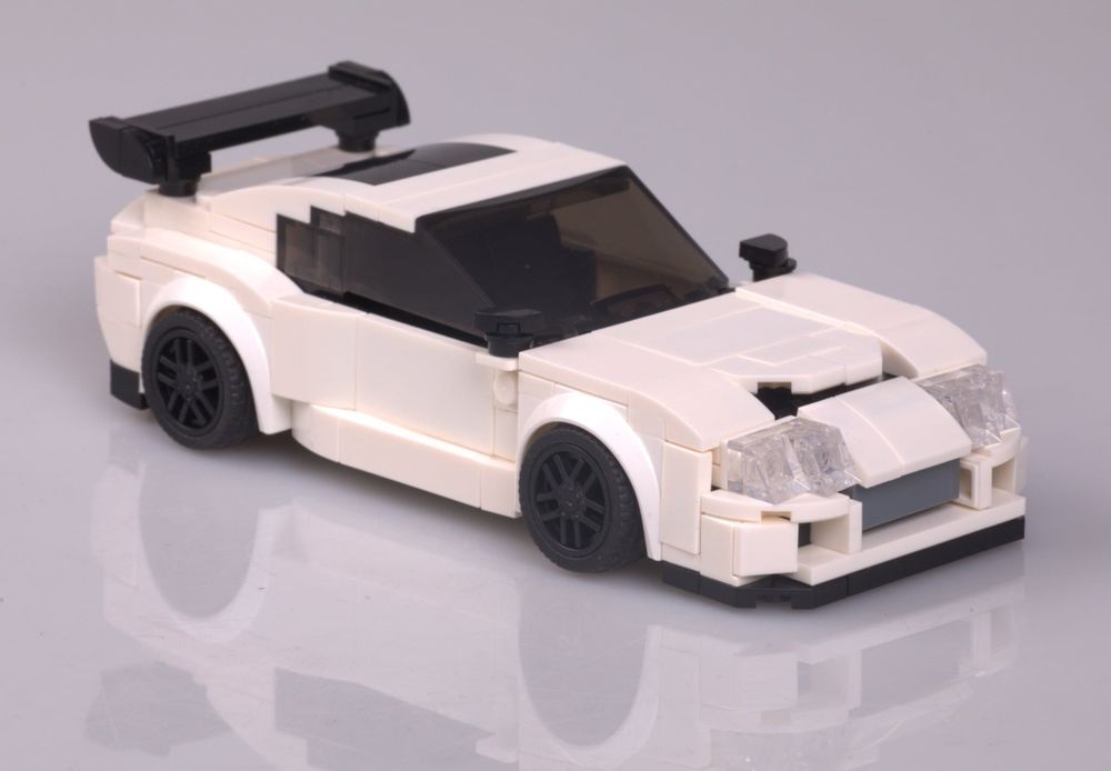 Toyota Supra z klocków