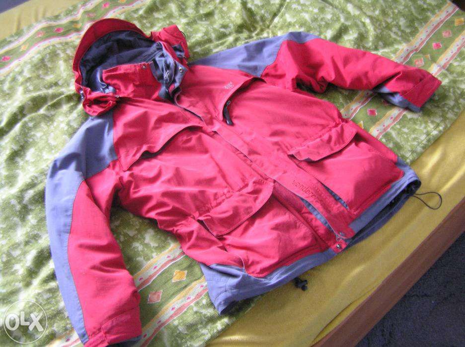 Kurtka trackingowa z polarem dużo kieszeni membrama.