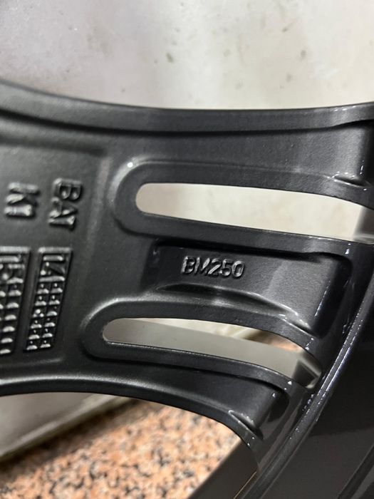 JANTES BMW 19" ORIGINAIS 2+2