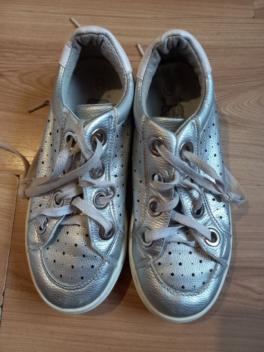 Sprzedam buty damskie