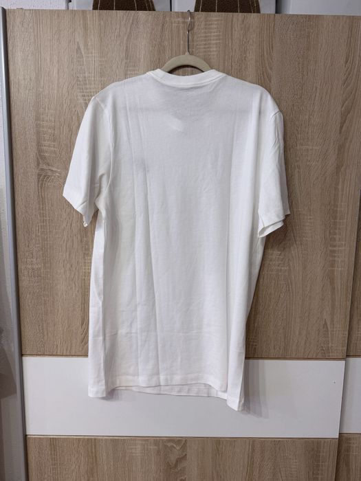 Koszulka Nike M tshirt haft NOWA biała