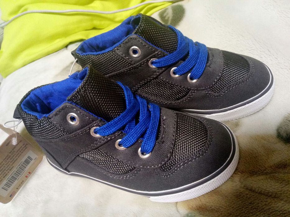 Нові високі сірі кеди хайтопи кросівки (15.5 см)