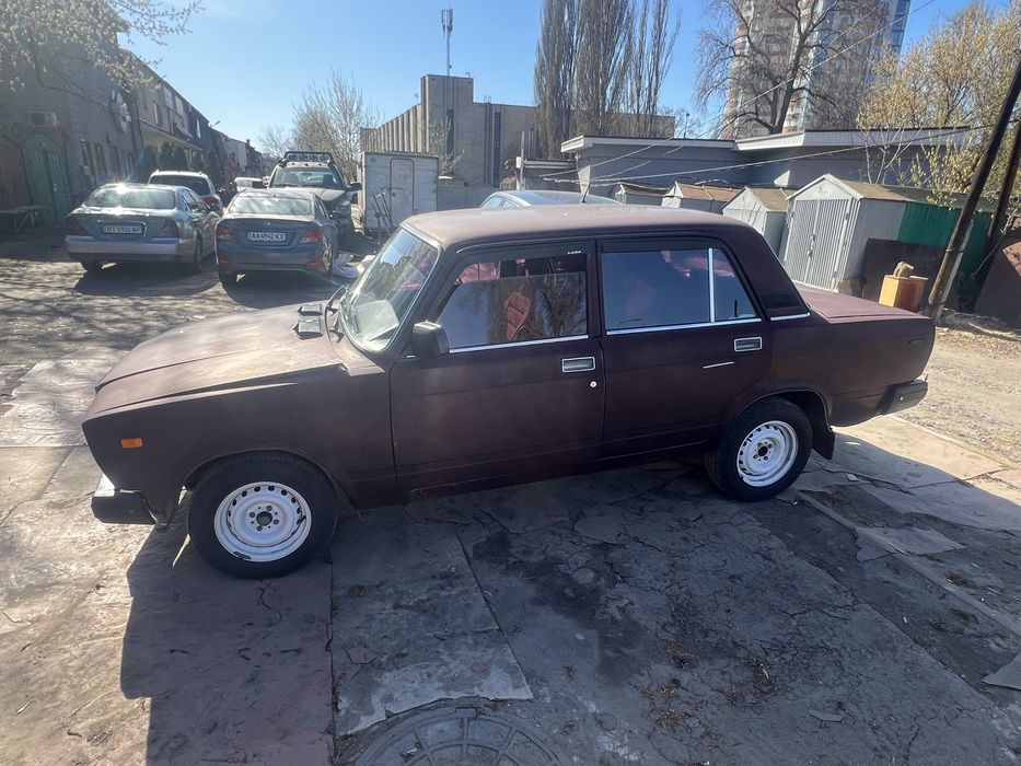 Продам ваз 2107 1985рік