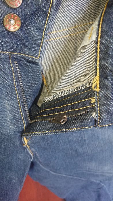 Джинсы Levi's engineering