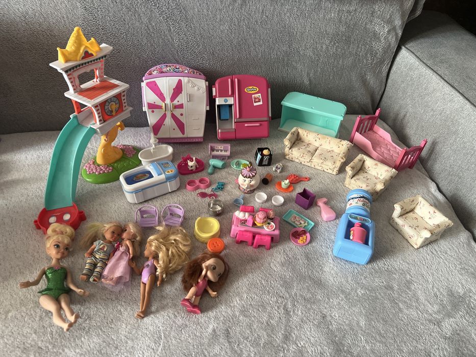Набір ляльки та меблі