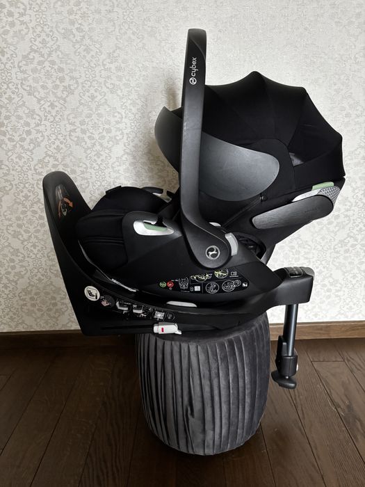 Автокрісло Cybex Cloud T+ plus Sepia Black i-Size з базою Isofix