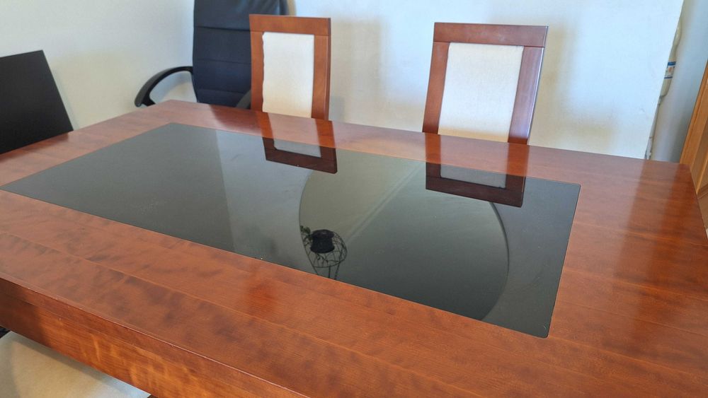 Mesa de jantar extensível madeira maciça + 4 cadeiras