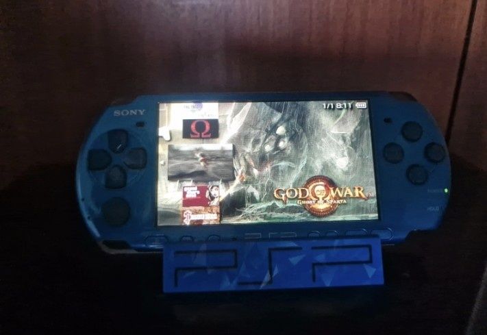 PSP 3000 Azul desbloqueada com caixa
