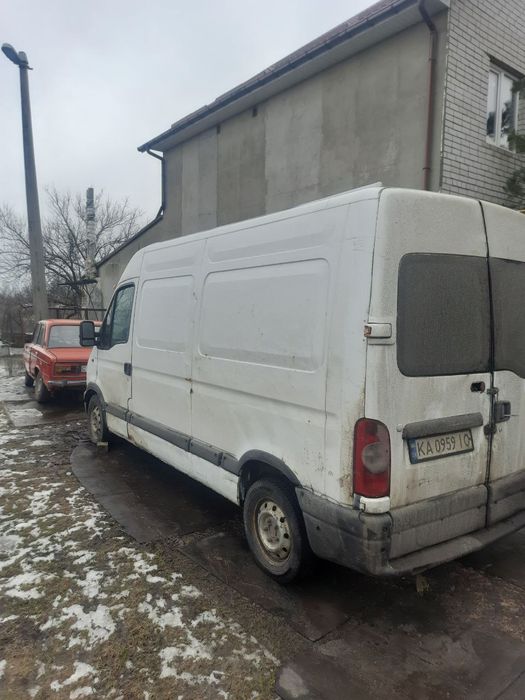 Опель Мована, 2.2