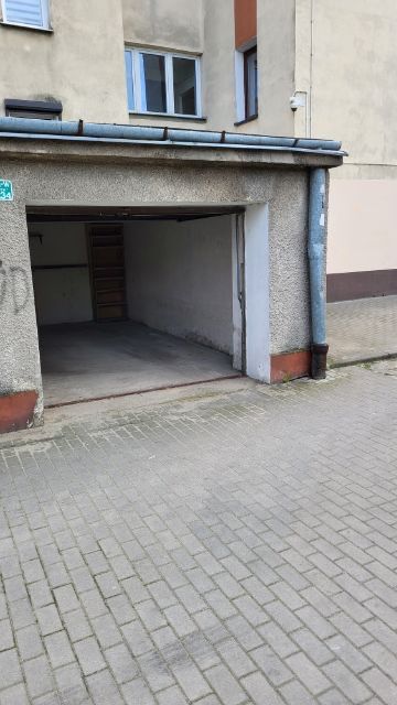 Wynajme garaz od zaraz