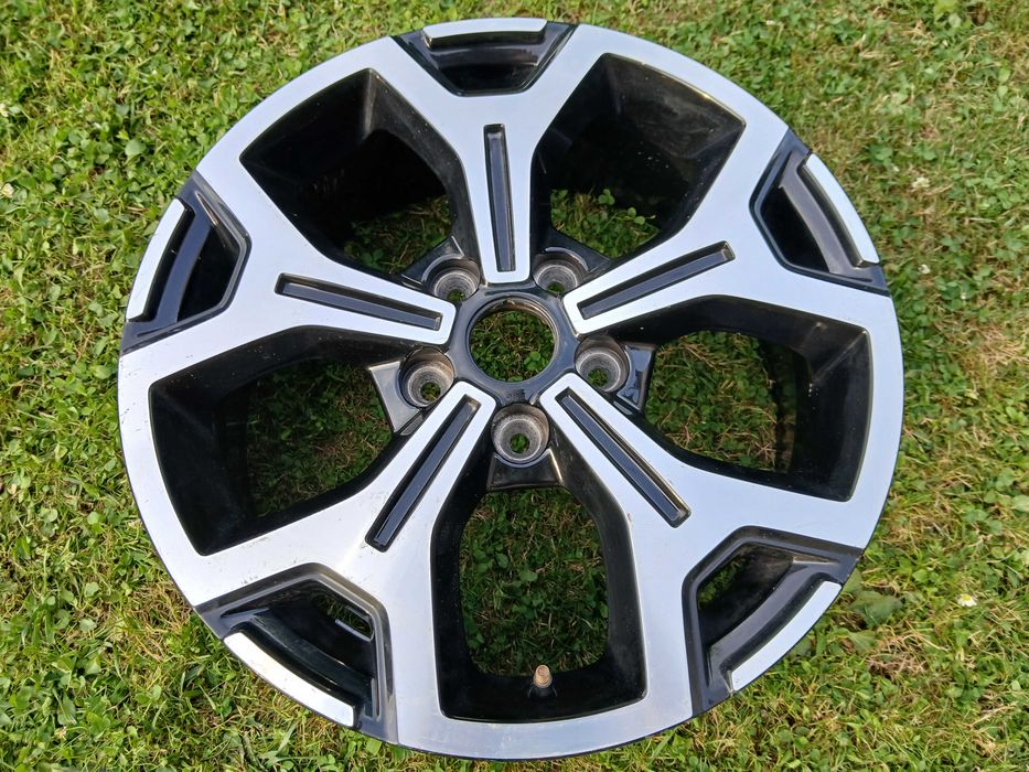 Felga 17'' Dacia Renault 6,5J x 17 CH5-50 ORYGINALNA 403008540R F-VAT