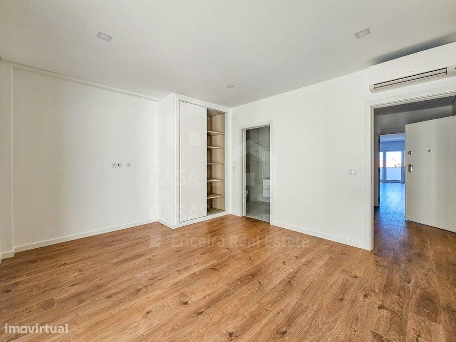 Vende Apartamento T2 - Ericeira, A Casa das Casas
