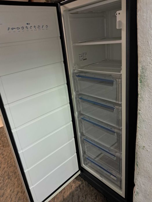 Zamrażarka szufladowa Electrolux