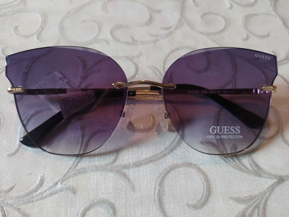 okulary przeciwsłoneczne damskie GUESS