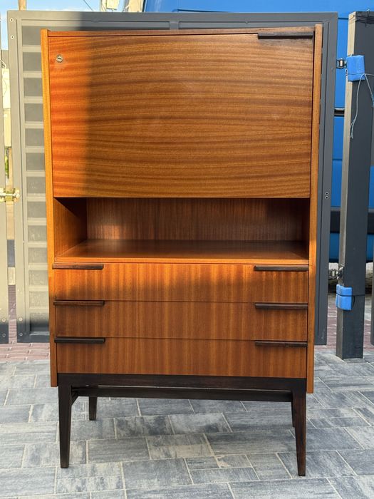 Witryna.Sekretarzyk F.Mezulanik. Czechoslowacja.