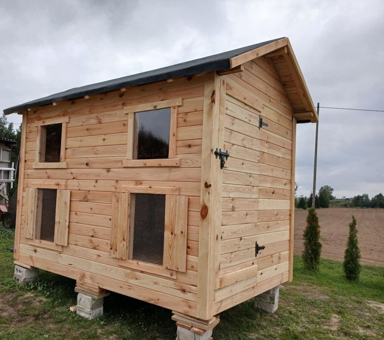 Golebnik 3x2 m Dach dwuspadowy z rusztem